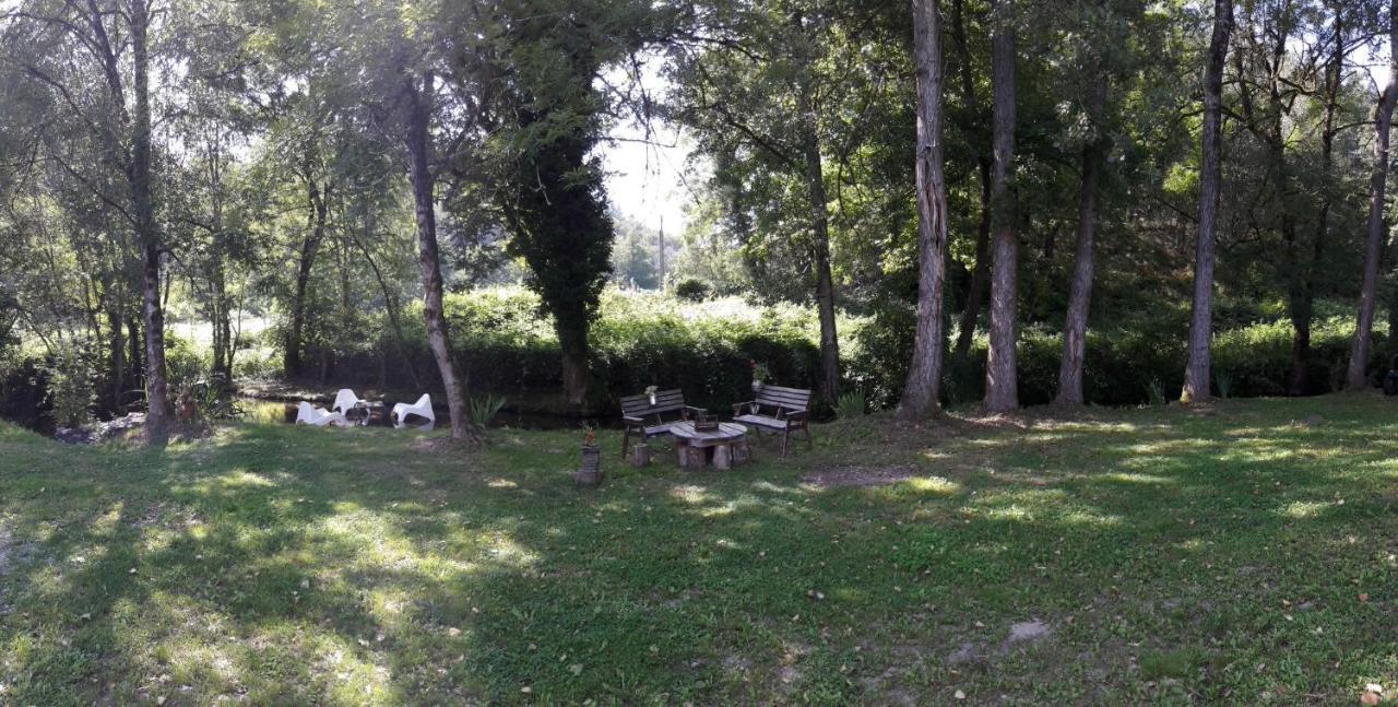Domaine Le Mayne Chabrignac Extérieur photo