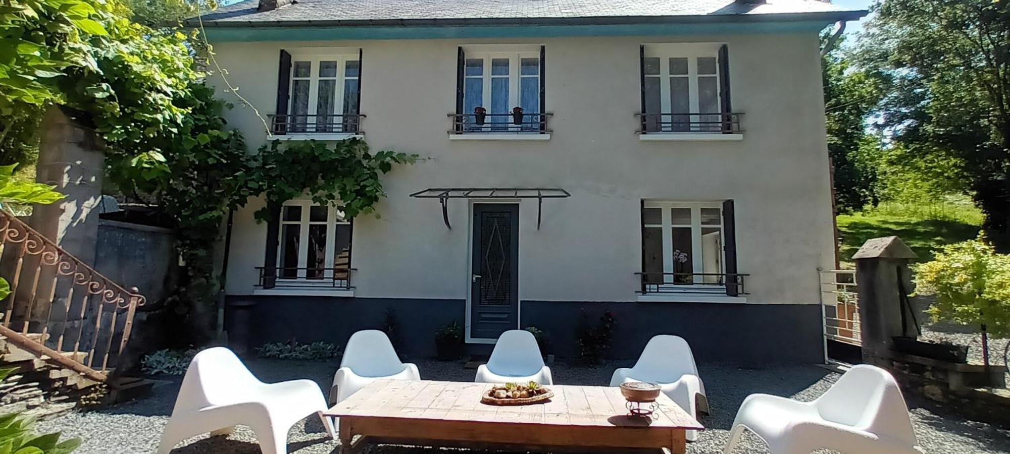 Domaine Le Mayne Chabrignac Extérieur photo